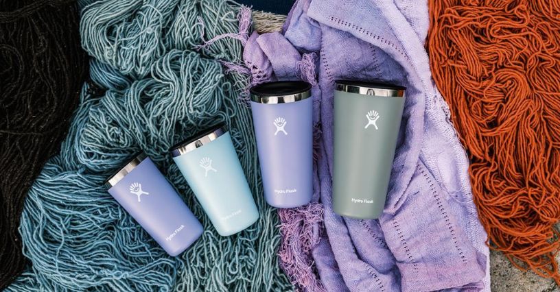 Kubki termiczne Hydro Flask All Around Tumbler na szaliku