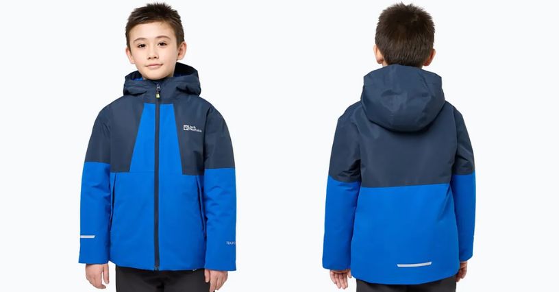Chłopiec w kurtce zimowej Jack Wolfskin Actamic 2L Ins