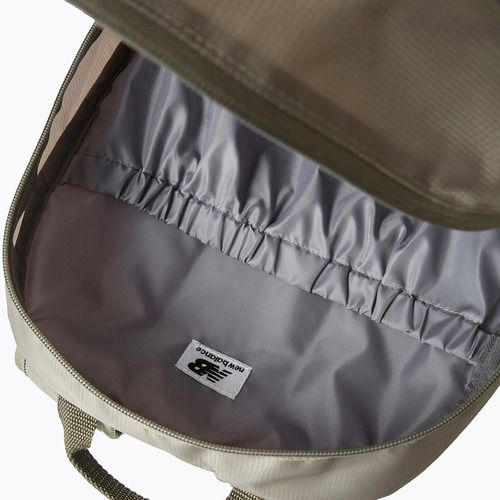 Plecak miejski New Balance Core Classic 22 l dark olive