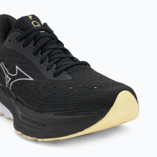 Buty do biegania damskie Mizuno Wave Skyrise 6 black/snow white/glowing cream