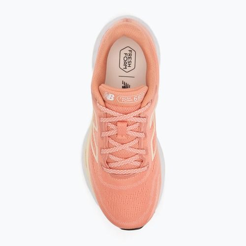 Buty do biegania damskie New Balance Fresh Foam 680 v8 peach nectar