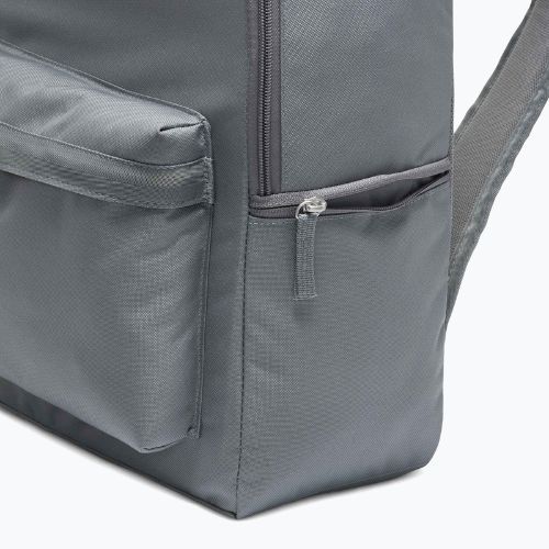 Plecak miejski Nike Heritage 25 l smoke grey/smoke grey/white