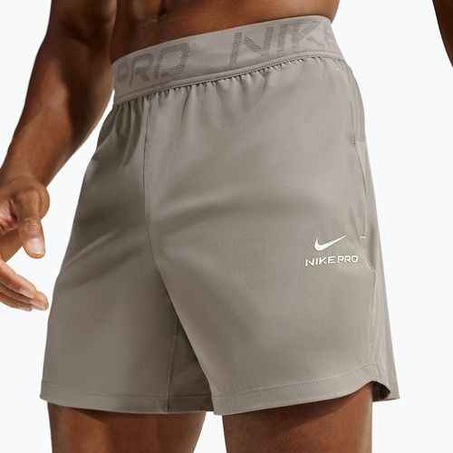 Spodenki męskie Nike Pro Training Dri-Fit 6" light army/light liquid lime