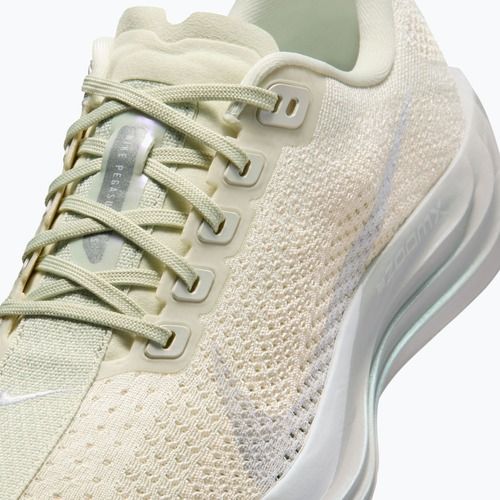 Buty do biegania męskie Nike Pegasus Premium white/off white/volt/black
