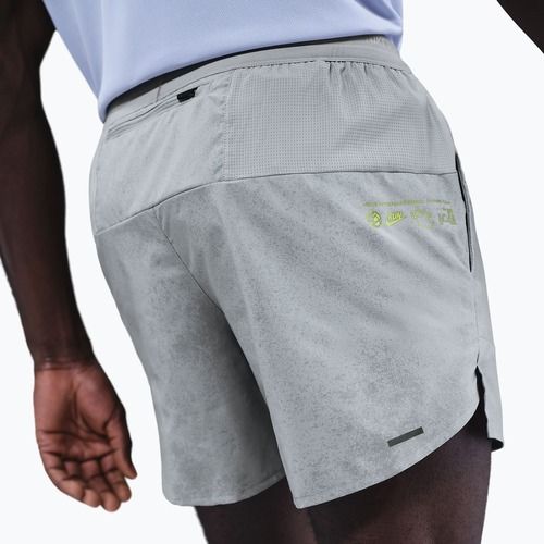 Spodenki do biegania męskie Nike Stride Brief-Lined 5" light smoke grey