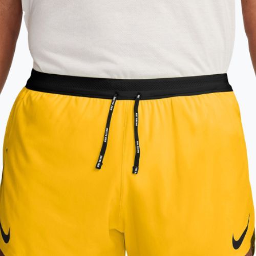 Spodenki do biegania męskie Nike AeroSwift Dri-Fit ADV 4" laser orange/black