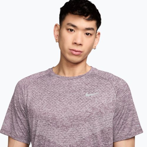 Koszulka do biegania męska Nike Stride ADV light violet ore
