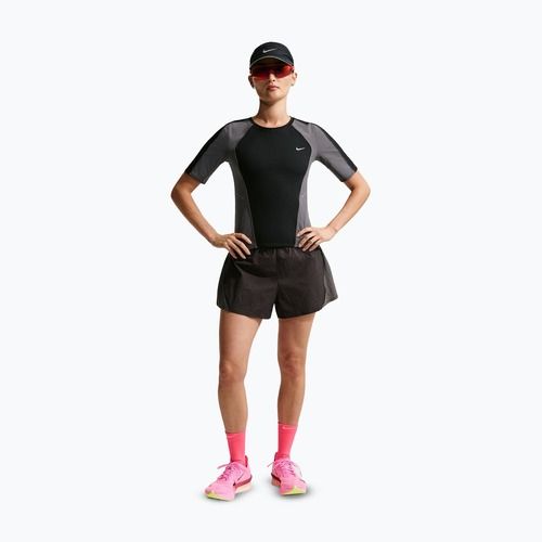 Koszulka do biegania damska Nike Swift Dri-Fit black/iron grey