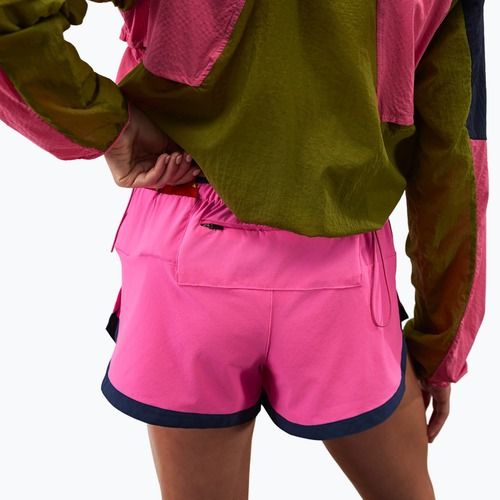 Spodenki do biegania damskie New Balance Run Essentials 3" pink heat