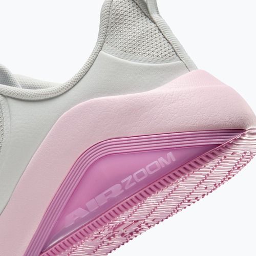 Buty treningowe damskie Nike Bella 7 photon dust/light magenta/pink foam