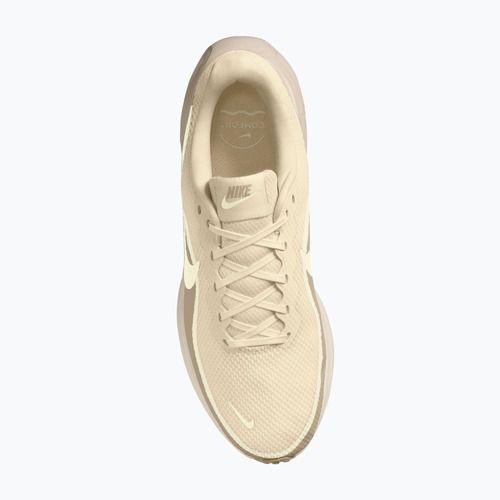 Buty do biegania męskie Nike Revolution 8 Extra Wide pale ivory/sanddrift/linen/sail