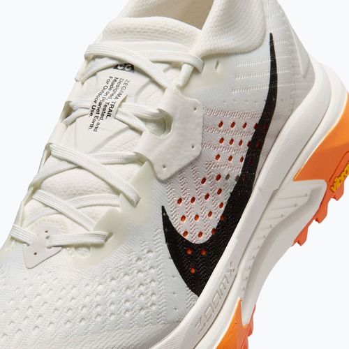 Buty do biegania damskie Nike ACG Zegama summit white/phantom/safety orange/black