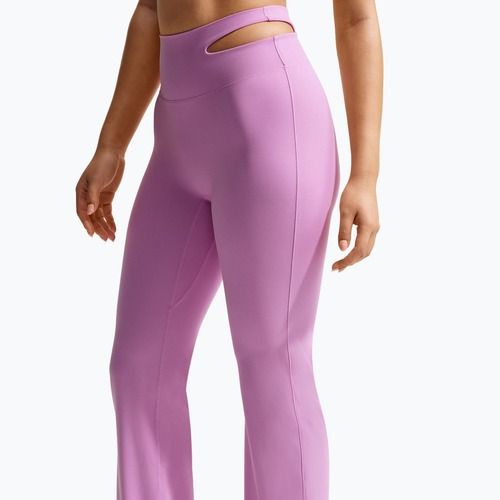 Spodnie treningowe damskie Nike Zenvy High-Waisted Flared light magenta/white