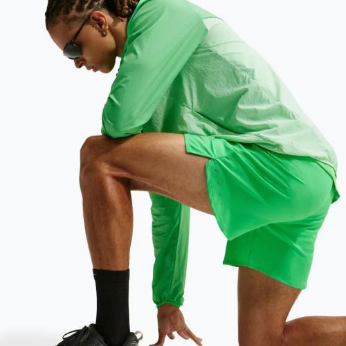 Spodenki do biegania męskie Nike Stride Dri-Fit 2in1 7" green spark