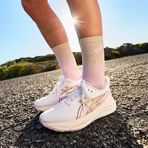 Buty do biegania damskie Asics Gel-Kayano 33 Taro Purple/Dusty Mauve