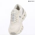 Buty do biegania damskie On Cloudrunner 3 Wide white/ivory 9
