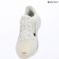 Buty do biegania damskie Nike Quest 7 summit white/white/metallic silver/black 18