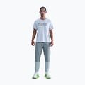 Spodnie do biegania męskie Nike Challenger Therma-Fit Winterized light smoke grey 2