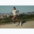 Buty do biegania damskie Salomon Aero Glide 4 GRVL vanilla ice/black iron 10