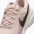 Buty do biegania damskie Nike Revolution 8 SE silt red/white-particle rose-tattoo 10