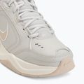 Buty treningowe męskie Nike Air Monarch IV light bone/spruce aura/sanddrift 7
