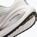 Buty do biegania damskie Nike Vomero Plus summit white/sail/metallic silver 13