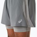 Spodenki do biegania męskie ASICS Road 2N1 5IN clay grey/steel grey/illuminate green 11