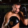 Rękawice bokserskie DBX BUSHIDO B-2v10 czarno-złote 12