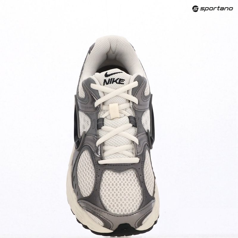 Buty męskie Nike V5 RNR phantom/pencil point/black 10
