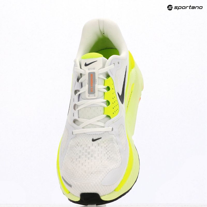 Buty do biegania męskie Nike Structure Plus white/pure platinum/volt/black 9