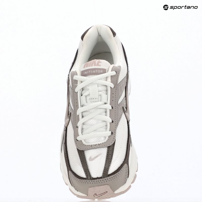 Buty damskie Nike Initiator summit white/cave stone/platinum violet 16
