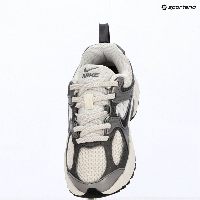 Buty dziecięce Nike V5 RNR phantom/pencil point/black 18