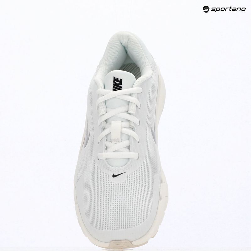 Buty treningowe damskie Nike Flex Train white/sail/phantom/ metallic silver 18