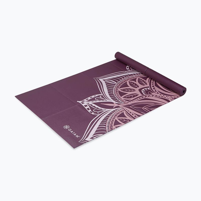 Mata do jogi Gaiam Foldable Cranberry Point burgundy 3
