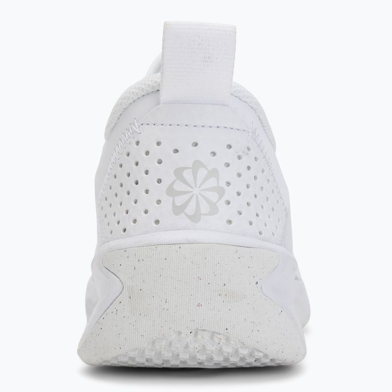 Buty Nike Omni Multi-Court white/pure platinum/white 6