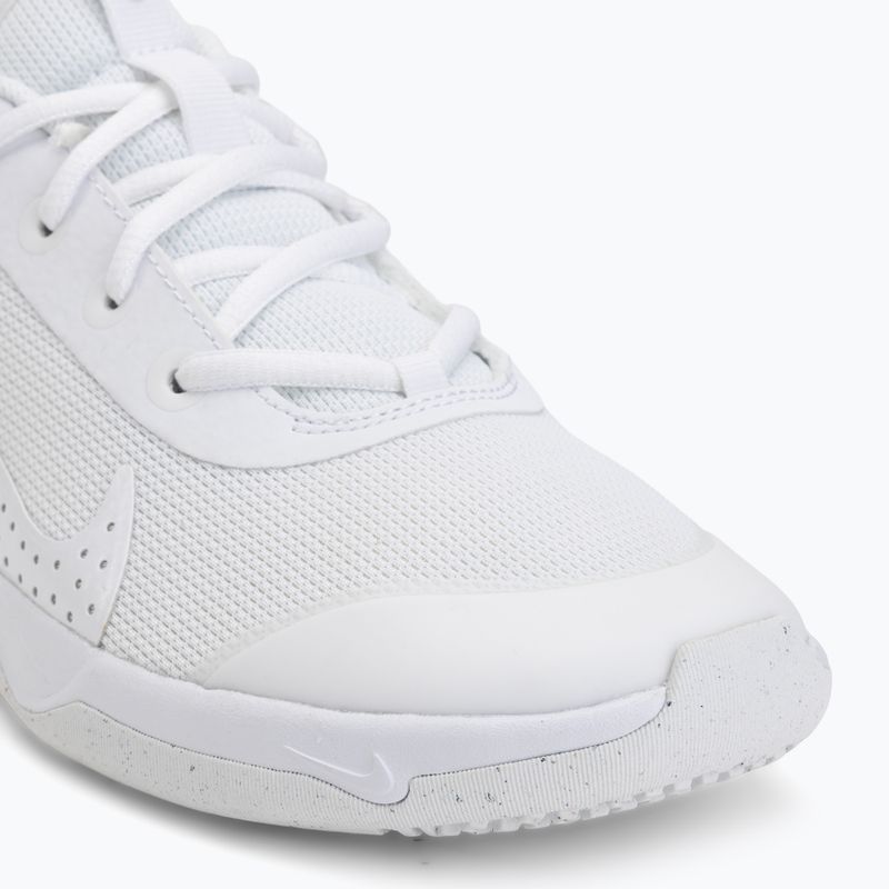 Buty Nike Omni Multi-Court white/pure platinum/white 7