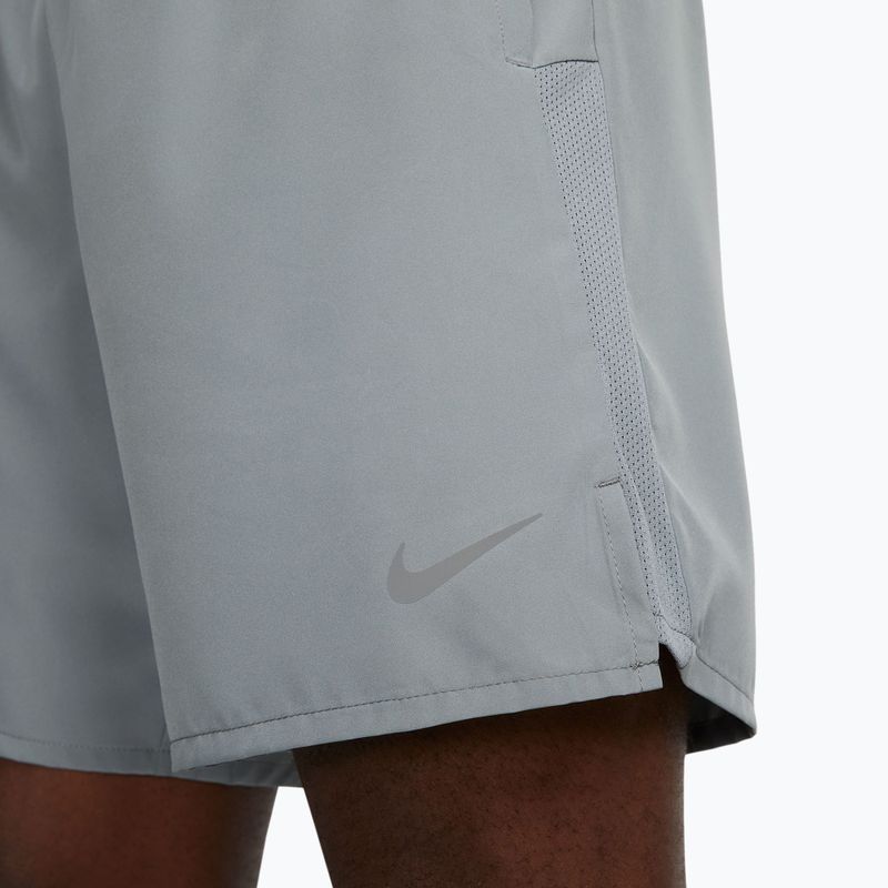 Spodenki męskie Nike Dri-Fit Challenger 7" 2in1 smoke grey/dark smoke grey 6