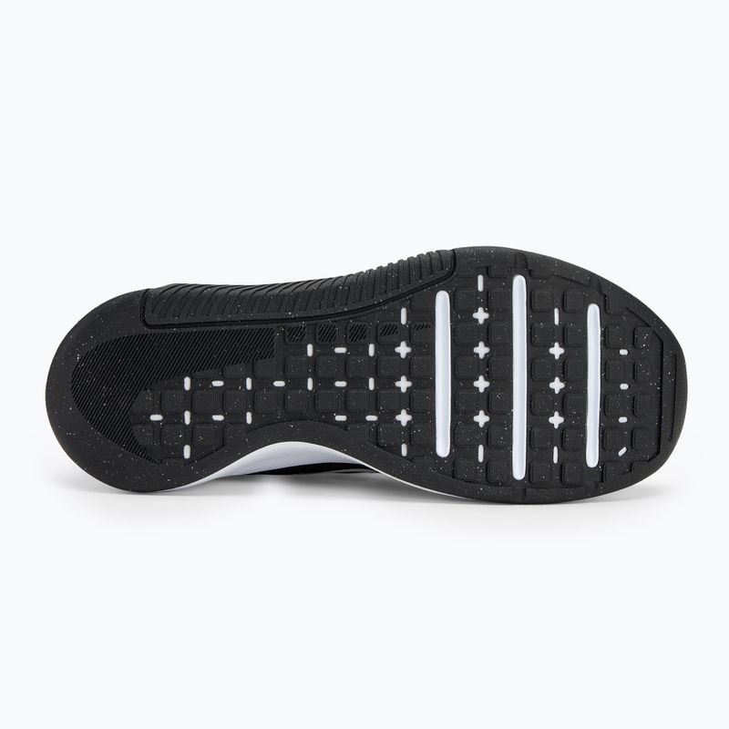 Buty treningowe damskie Nike MC Trainer 3 black/ white 4
