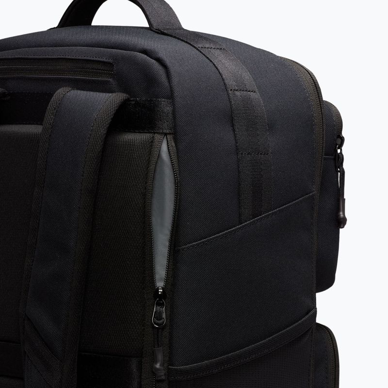 Plecak miejski Nike Utility Speed 27 l black/black/white 8