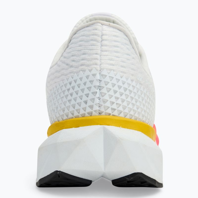Buty do biegania damskie New Balance FuelCell Propel v5 white 6