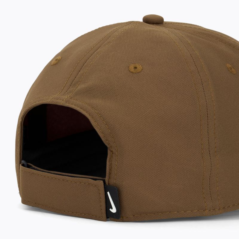 Czapka z daszkiem Nike Dri-FIT Club mosswood brown/white 4