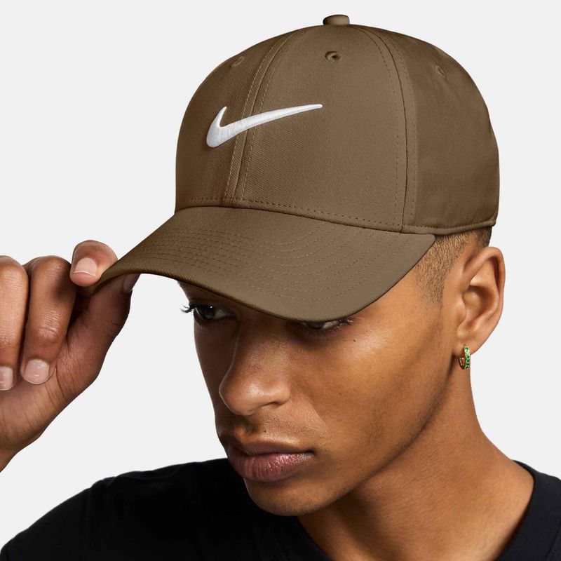 Czapka z daszkiem Nike Dri-FIT Club mosswood brown/white 8