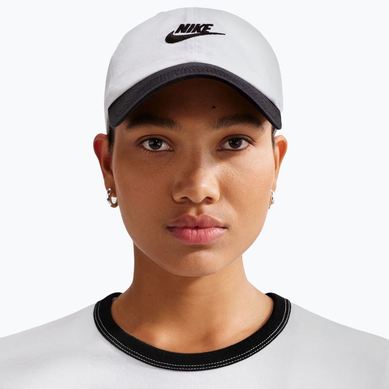 Czapka z daszkiem Nike Club Unstructured Futura Wash white/black/black 5