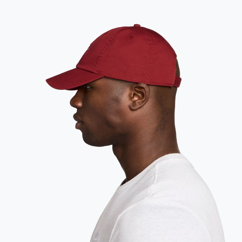 Czapka z daszkiem Nike Club Unstructured Futura Wash team crimson/white 7