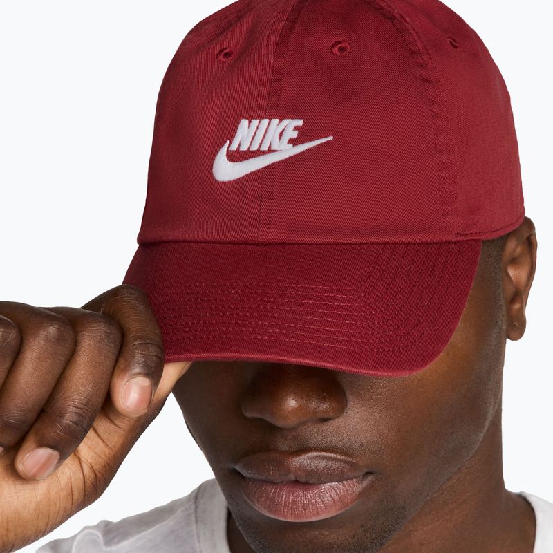 Czapka z daszkiem Nike Club Unstructured Futura Wash team crimson/white 8