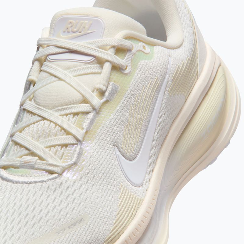 Buty do biegania damskie Nike Vomero 18 ESS summit white/chalk/sea glass/white 8