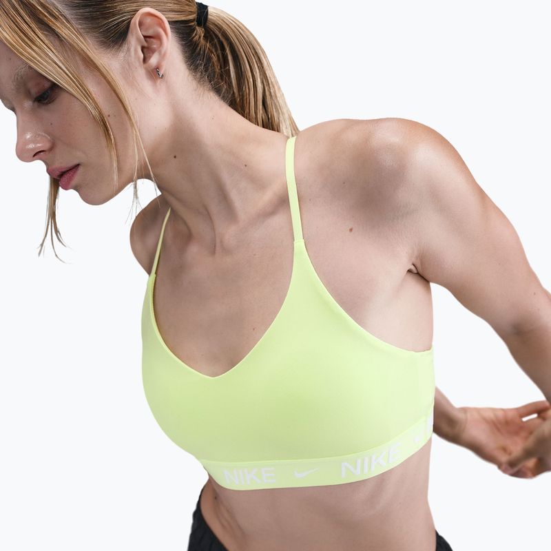 Biustonosz treningowy Nike Dri-Fit Indy Light Support light lemon twist/white pearl 2