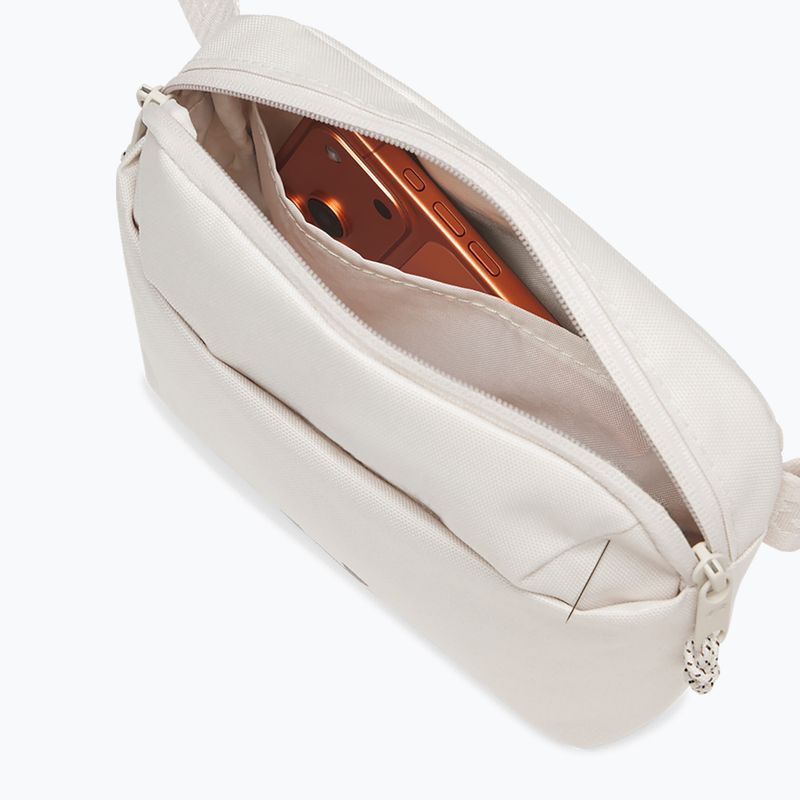 Saszetka nerka Under Armour Essential XB vanilla/vanilla/peppercorn 3