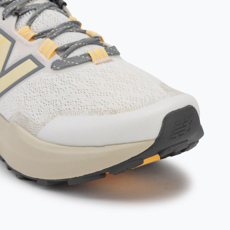 Buty do biegania damskie New Balance Fresh Foam Garoe V2 sea salt/white peach/timberwolf 7