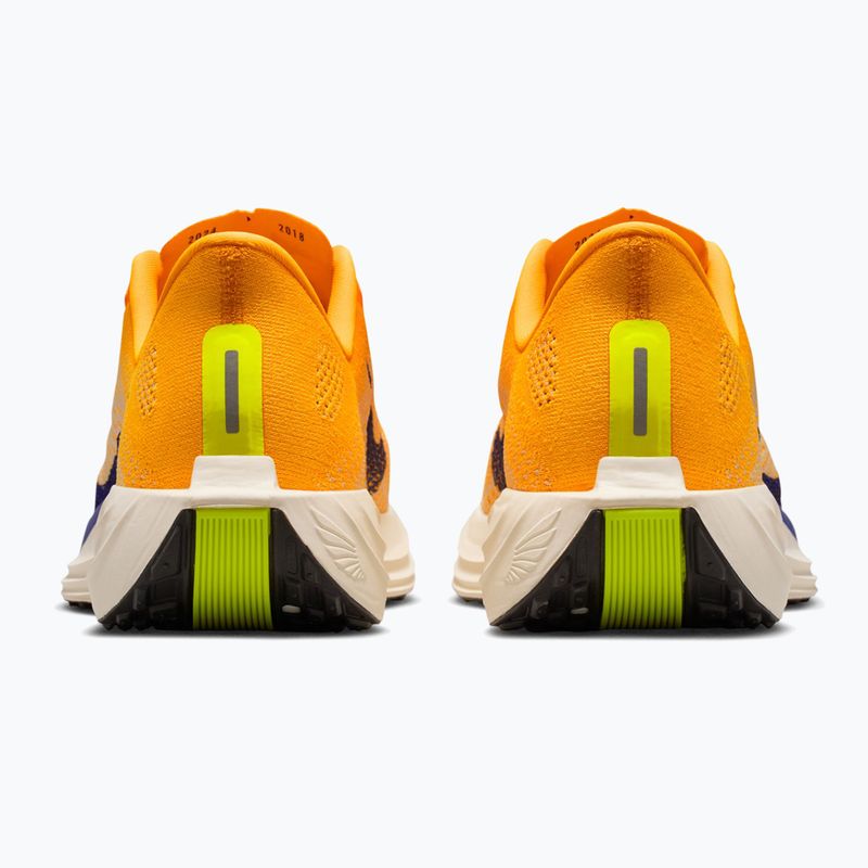 Buty do biegania męskie Nike Pegasus Plus laser orange/alabaster/sail/indigo burst 11